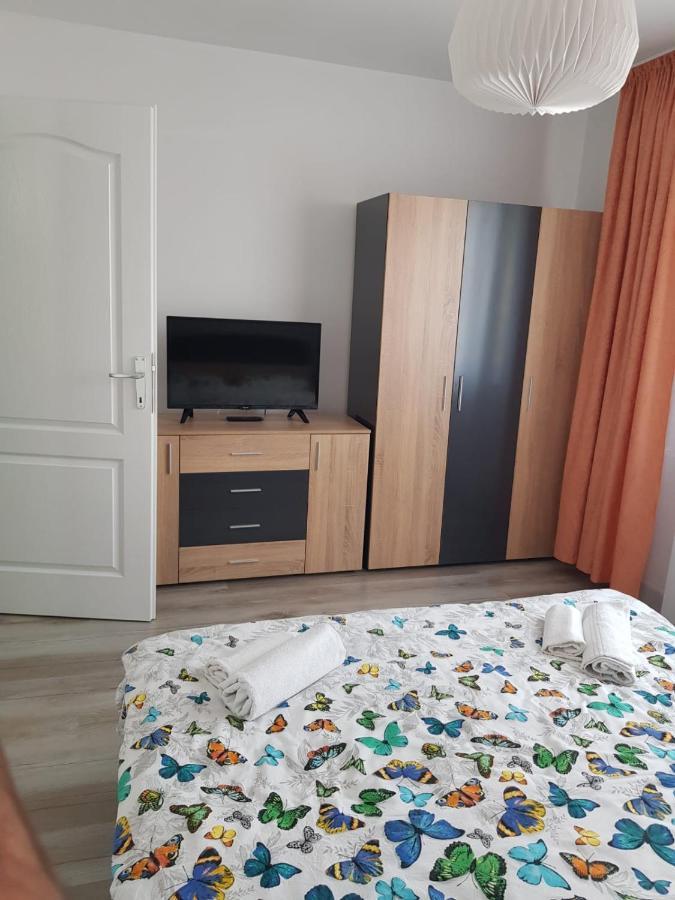 Ana Apartament รึมนิคูวัลเจีย ภายนอก รูปภาพ